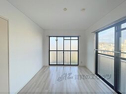 近鉄京都線 近鉄丹波橋駅 徒歩4分の賃貸マンション 4階3LDKのリビング/ダイニング