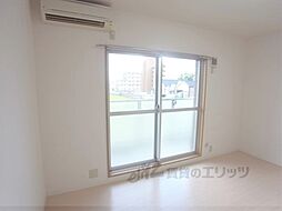 ジャスティ川島 2階1Kのリビング/ダイニング