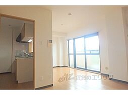 シャルマングレーヌ 2LDKの写真