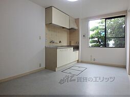 アドザックスコバヤシ 101 1階2DKのリビング/ダイニング