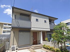 ロイヤル・ワンＡ棟 102 ｜ 京都府長岡京市長岡2丁目（賃貸テラスハウス3LDK・1階・79.00㎡） その1