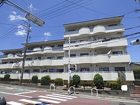 長岡コーポ 408 ｜ 京都府長岡京市天神4丁目（賃貸マンション3LDK・4階・58.64㎡） その1