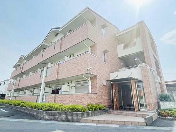 エアリーイースト 105｜京都府京田辺市東古森(賃貸マンション1R・1階・27.25㎡)の写真 その1