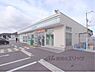 周辺：ファミリーマート　伊勢田北山店まで200メートル