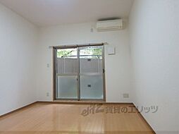 コンフォルト小倉 101 1階1DKのリビング/ダイニング