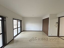 京都地下鉄東西線 小野駅 徒歩15分の賃貸マンション 1階1DKのリビング/ダイニング