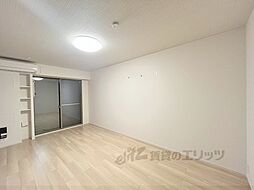 チェストセブン 106 1階1Kのリビング/ダイニング