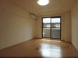 サンパレス 207 2階1Kのリビング/ダイニング