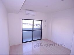 京都市営烏丸線 竹田駅 徒歩5分の賃貸マンション 2階1Kのリビング/ダイニング