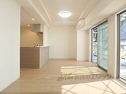 グリーンサム大久保 401 4階2LDKのリビング/ダイニング