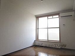 京阪本線 藤森駅 徒歩4分の賃貸マンション 2階1Kのリビング/ダイニング