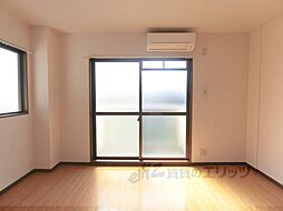 近鉄京都線 興戸駅 徒歩4分の賃貸マンション 2階1Kのリビング/ダイニング