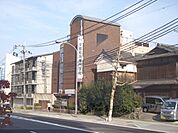 京都動物専門学校まで1050メートル