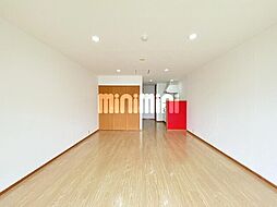 ドラティ三輪 302 3階ワンルームのリビング/ダイニング