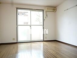 フォーダイヤモンズタウン　Ｅ棟 120 1階1Kのリビング/ダイニング