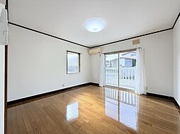 フォーブルＹ−1 101 1階1Kのリビング/ダイニング