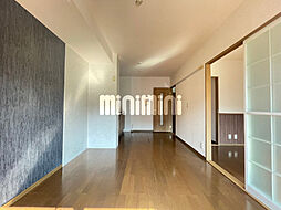 サン・ムーン山内 101 1階2DKのリビング/ダイニング