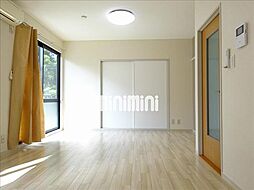 ハイツみやす 102 1階2LDKのリビング/ダイニング