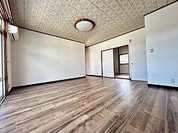 グリーンハイム　Ｂ棟 207 2階3LDKのリビング/ダイニング