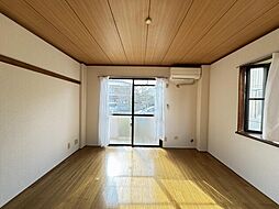 プチメゾン栗田 101 1階1DKのリビング/ダイニング