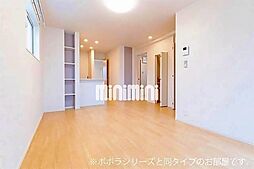 グレイス・ＳＫ 104 1階1LDKのリビング/ダイニング