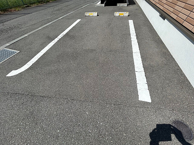 7 / 12