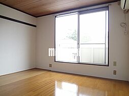 フォーブルジョイＢ 103 1階1Kのリビング/ダイニング