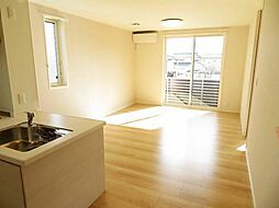 メゾン芝宮 102 1階2LDKのリビング/ダイニング