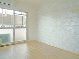 サンレック中井 107号室 1階1Kのリビング/ダイニング