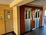 その他：エレベーター２基あります。トイレもあります。