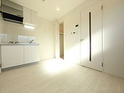 ハーモニーテラス露橋III 301 3階1DKのリビング/ダイニング