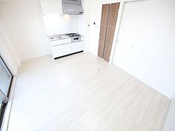 AURUM（アウルム） 7階1LDKのリビング/ダイニング