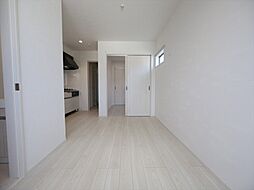 REGALEST守山III 1階1LDKのリビング/ダイニング