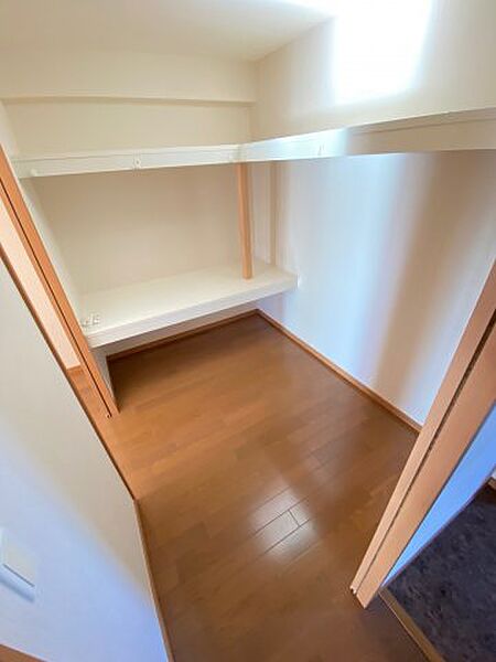 apartment 茨城県龍ケ崎市松ケ丘2丁目24-22
松ケ丘の賃貸情報を見る
物件地図