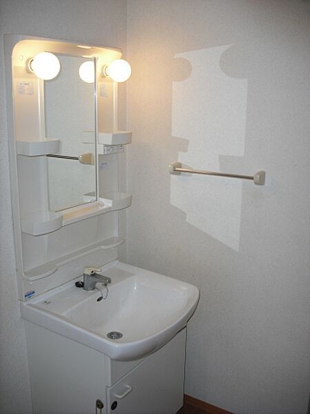 apartment 茨城県龍ケ崎市川崎町73
川崎町の賃貸情報を見る
物件地図