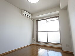 オーシャンビュー湊町 303 3階1Kのリビング/ダイニング