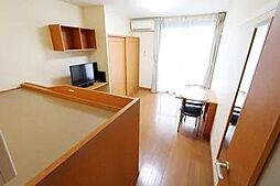 レオパレスリリー 104 1階1Kのリビング/ダイニング