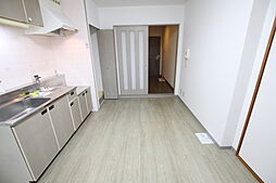 ひらこうパートI 402 4階1DKのリビング/ダイニング