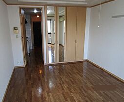 アルコバレーノ白水 102 1階1Kのリビング/ダイニング