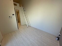 スカイフラット姫島 202 2階ワンルームのリビング/ダイニング