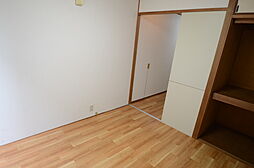 春日野道ロイヤルハイツ 405 4階1Kのリビング/ダイニング