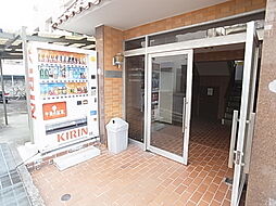 7 / 11