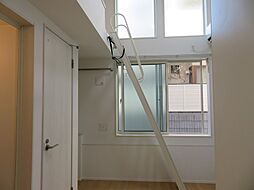 フェリススプリング 104 1階ワンルームのリビング/ダイニング