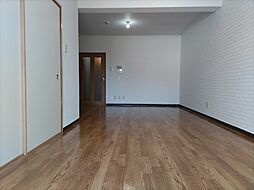 フラワーコート梅北 2階2LDKのリビング/ダイニング