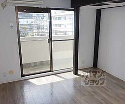 京阪本線 鳥羽街道駅 徒歩3分の賃貸マンション 3階1Kのリビング/ダイニング