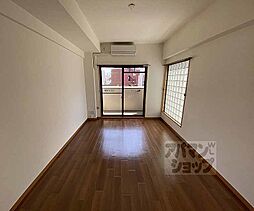 京阪本線 三条駅 徒歩7分の賃貸マンション 4階1Kのリビング/ダイニング