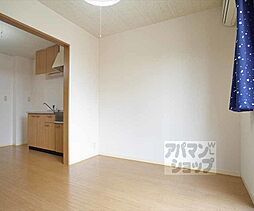 カーサビアーレ 108 1階3DKのリビング/ダイニング