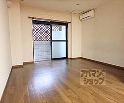 京都市営烏丸線 今出川駅 徒歩3分の賃貸マンション 1階1DKのリビング/ダイニング