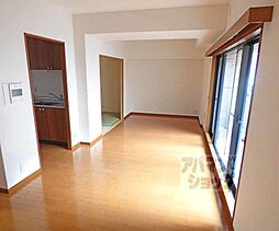 京都市営烏丸線 烏丸御池駅 徒歩5分の賃貸マンション 6階2LDKのリビング/ダイニング