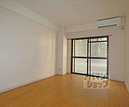 アーベイン吉田 105 1階1Kのリビング/ダイニング